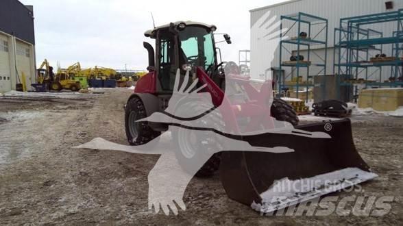 Takeuchi TW95 Kolesni nakladalci