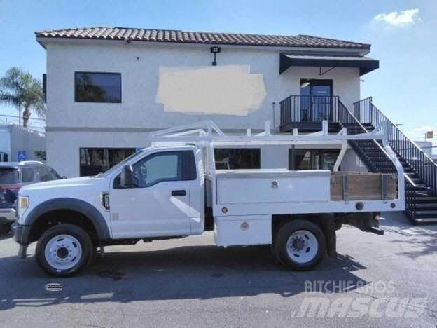 Ford F550 CONTRACTOR Tovornjaki zabojniki