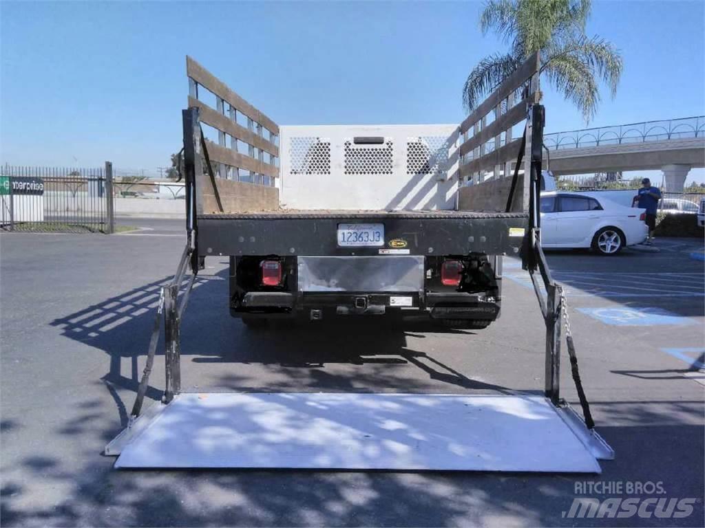 Ford F550 CREW CAB 4 Tovornjaki zabojniki