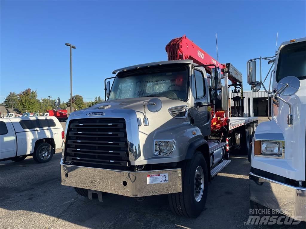 Freightliner 114SD Tovornjaki-šasije