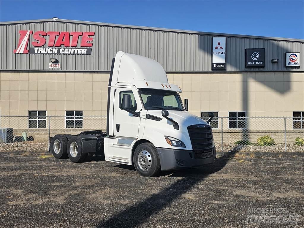 Freightliner PE116 Vlačilci