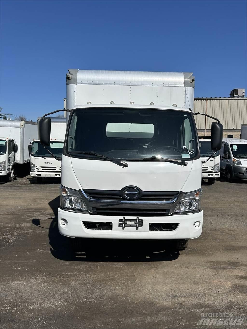 Hino 155 Tovornjaki zabojniki