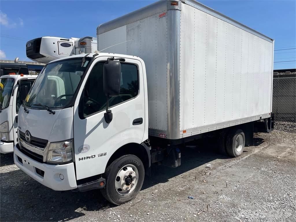 Hino 155 Tovornjaki zabojniki