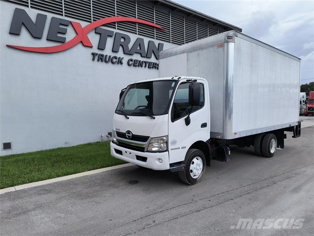 Hino 155 Tovornjaki zabojniki