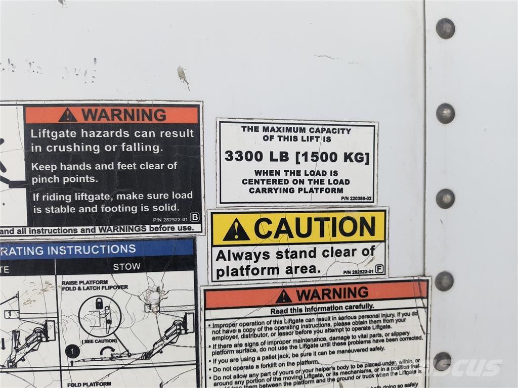 Hino 268 Tovornjaki zabojniki