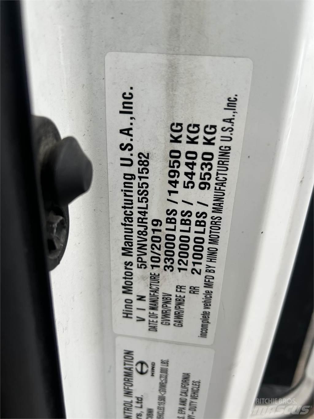 Hino 338 Drugi tovornjaki