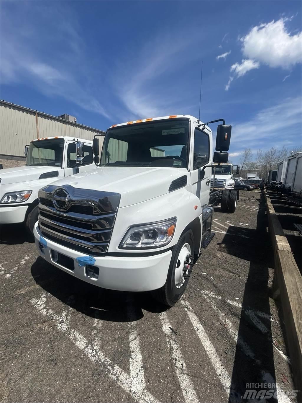 Hino L6 Tovornjaki-šasije