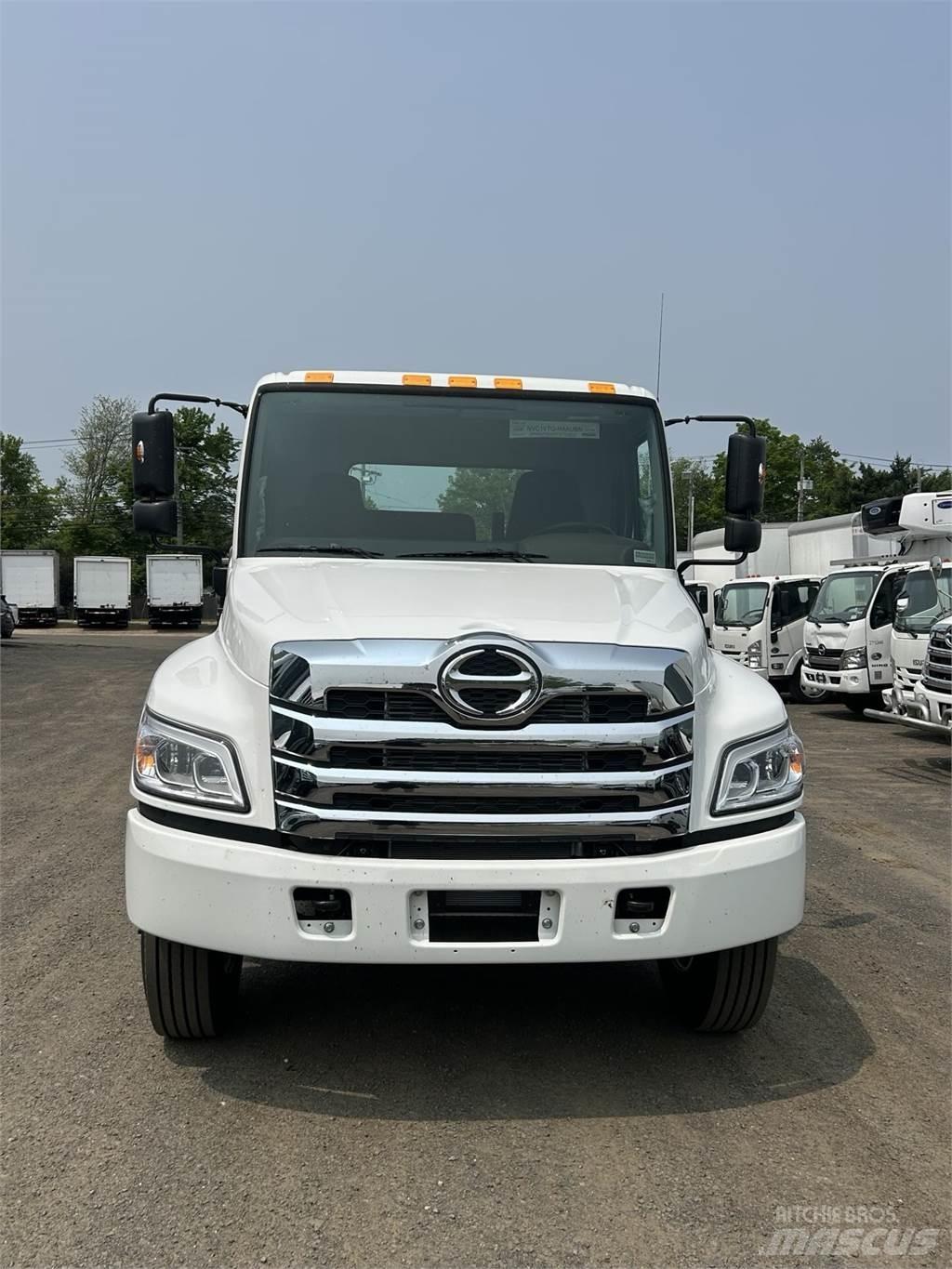 Hino L7 Tovornjaki-šasije