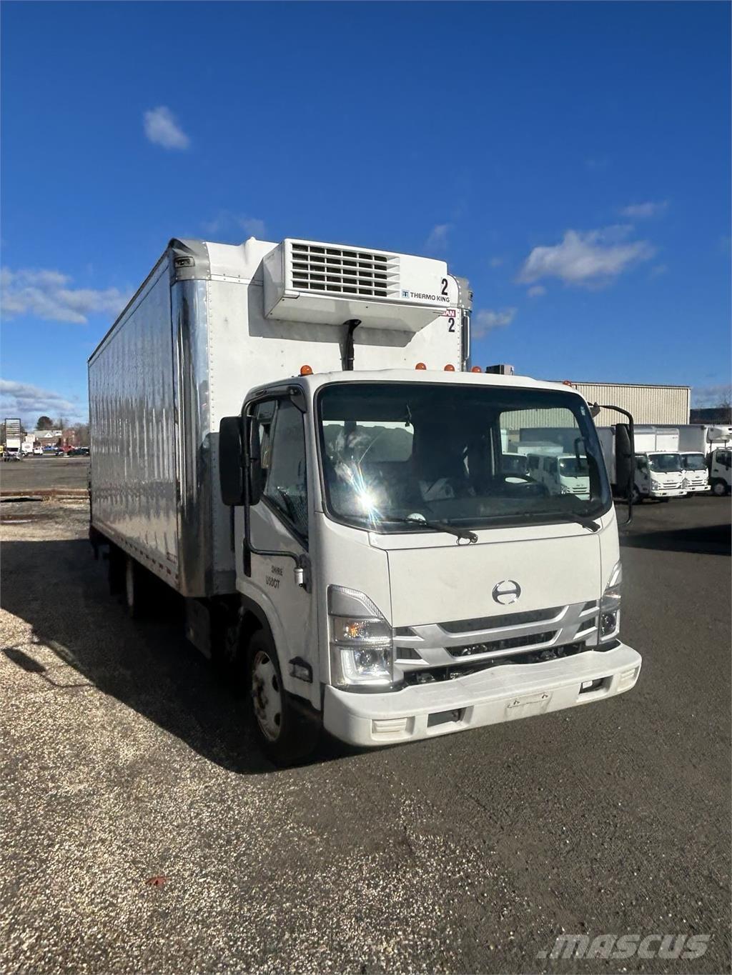 Hino S5 Tovornjaki zabojniki