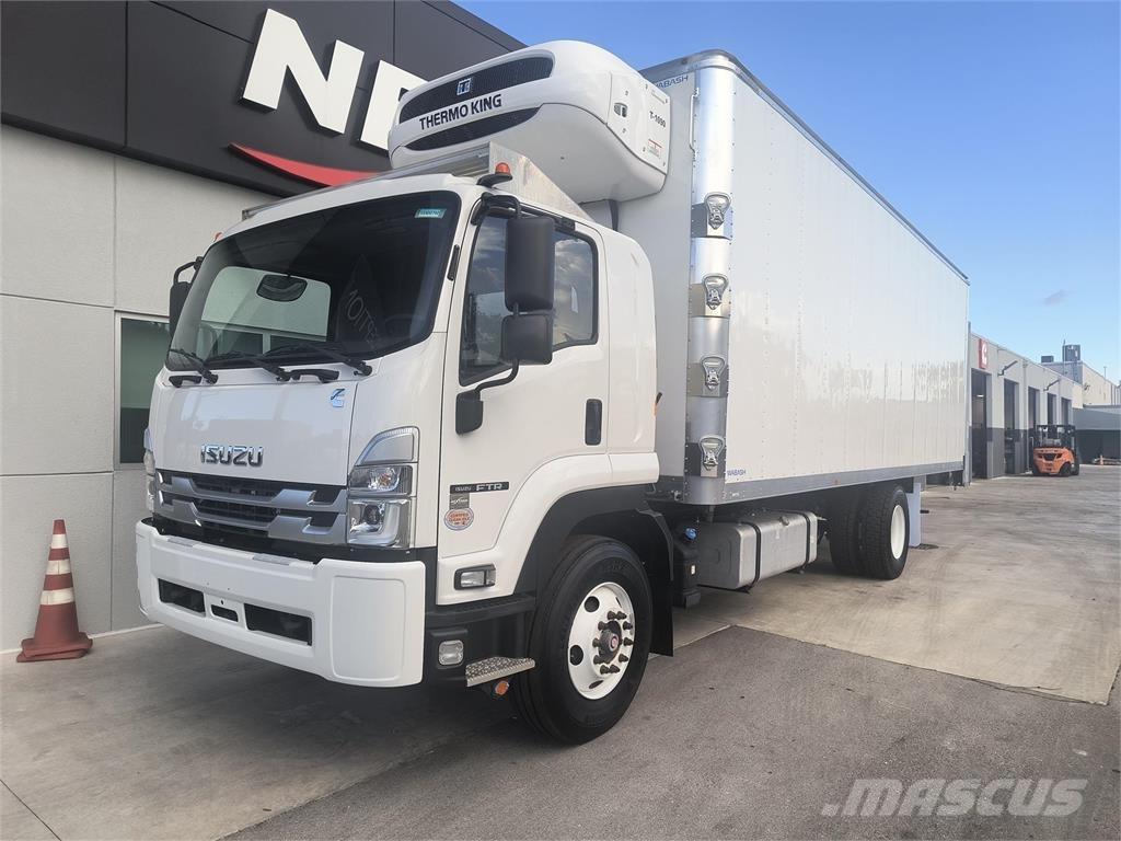Isuzu FTR-MT6G2 Tovornjaki zabojniki