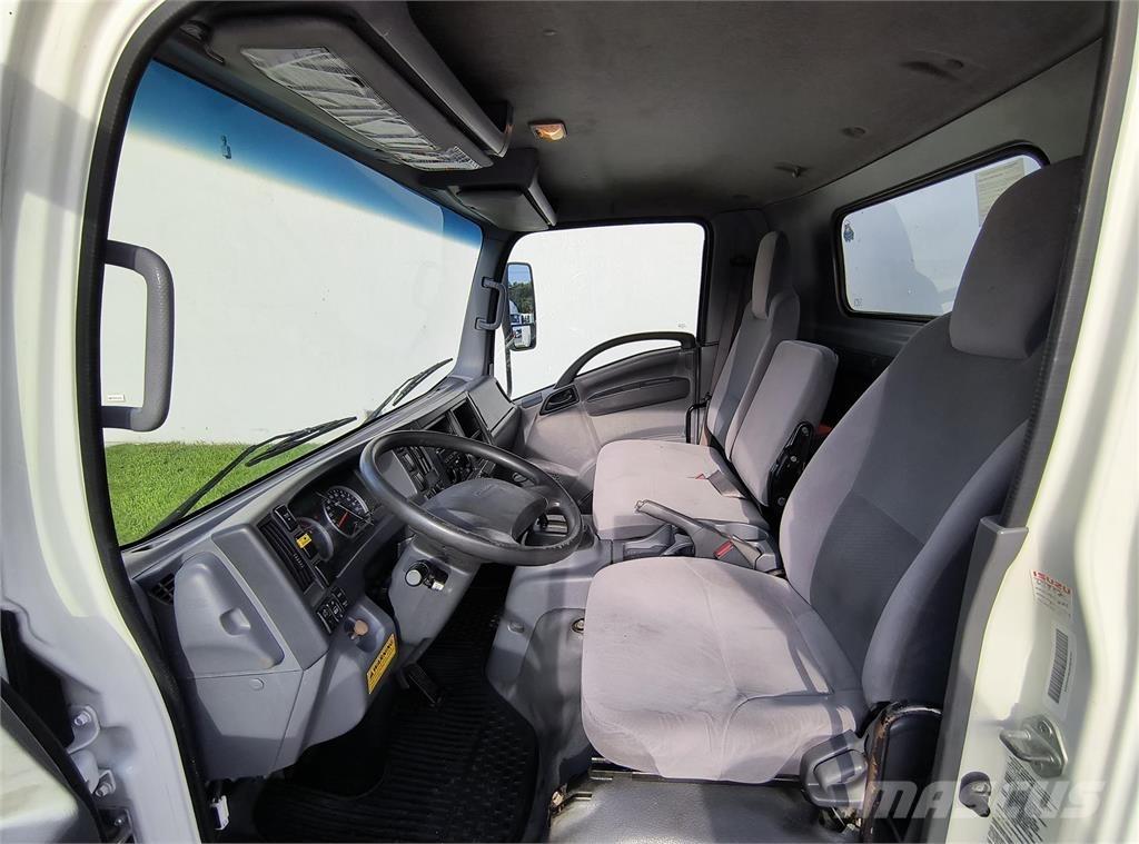 Isuzu NQR Tovornjaki zabojniki