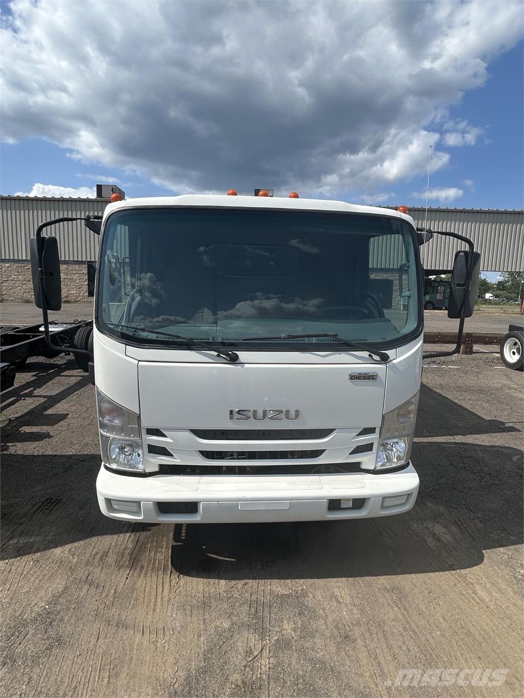 Isuzu NQR Kiper tovornjaki