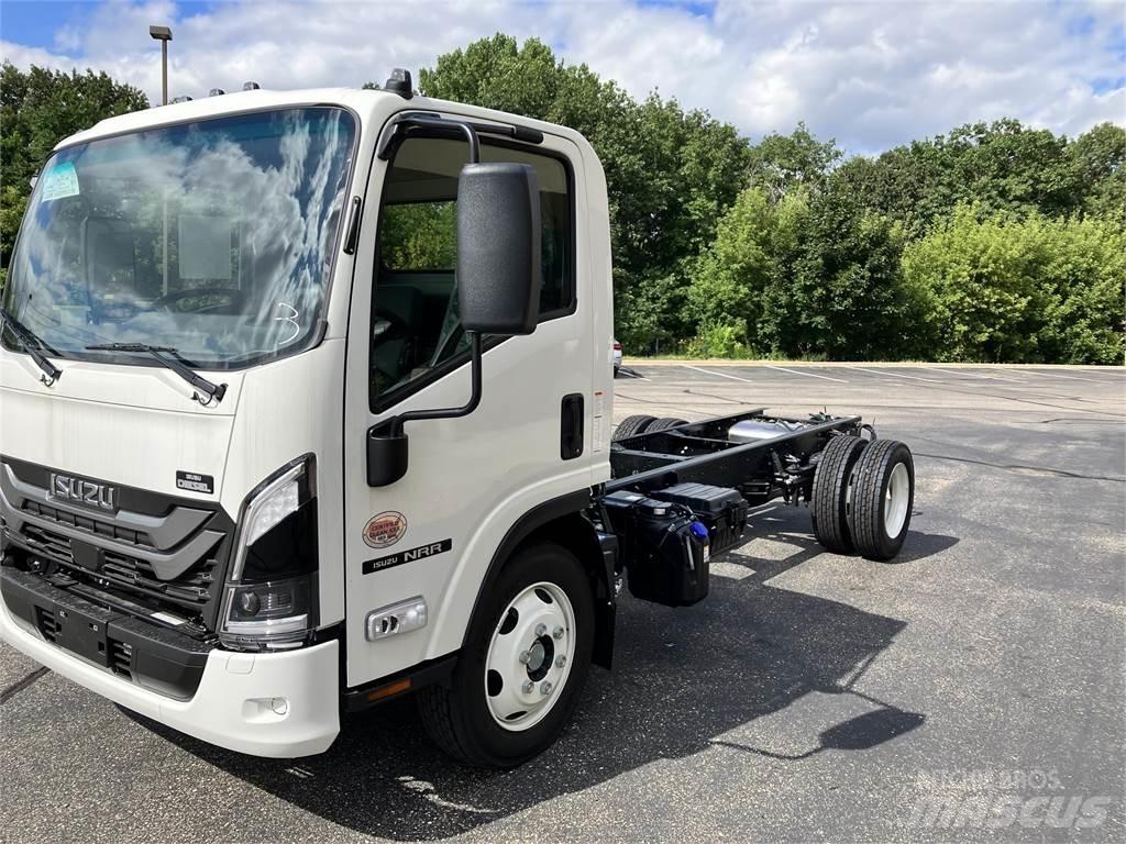 Isuzu NRR Tovornjaki-šasije