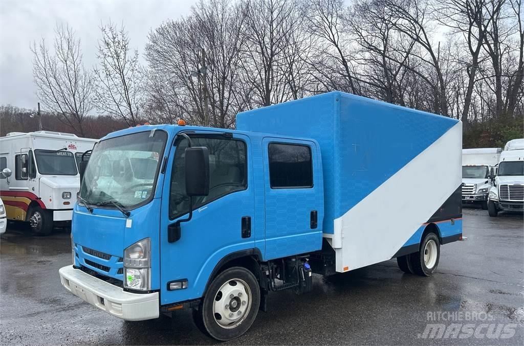 Isuzu NRR Tovornjaki zabojniki