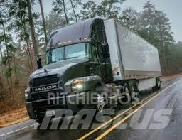Mack AN64T Vlačilci