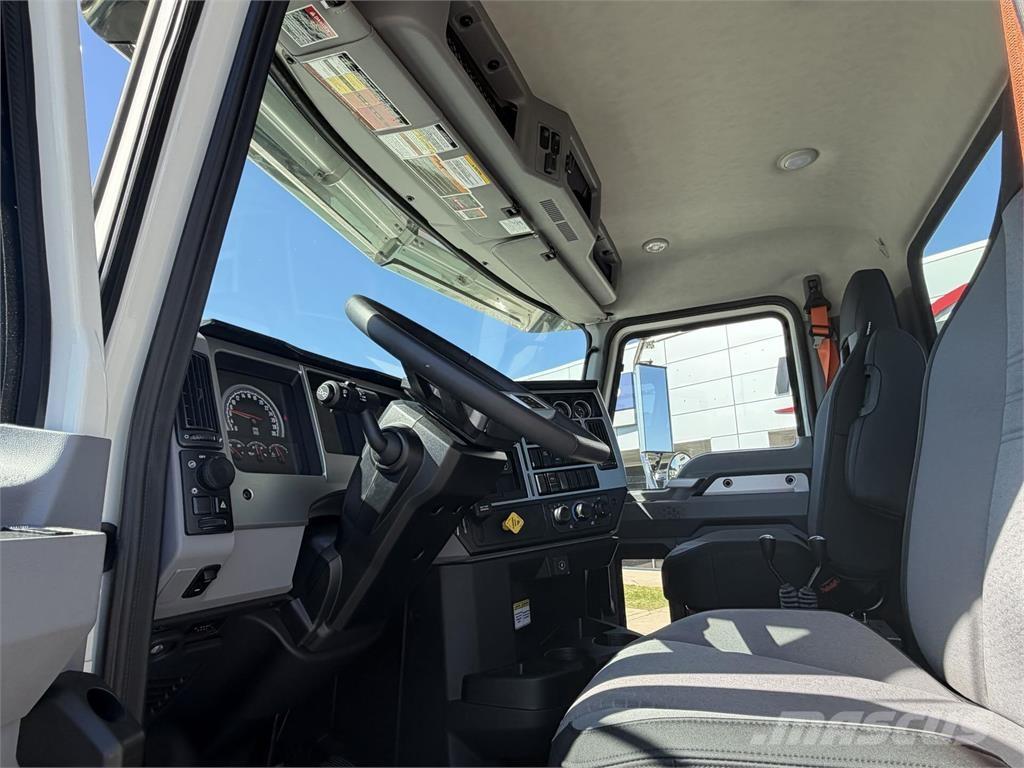 Mack GR64F Drugi tovornjaki