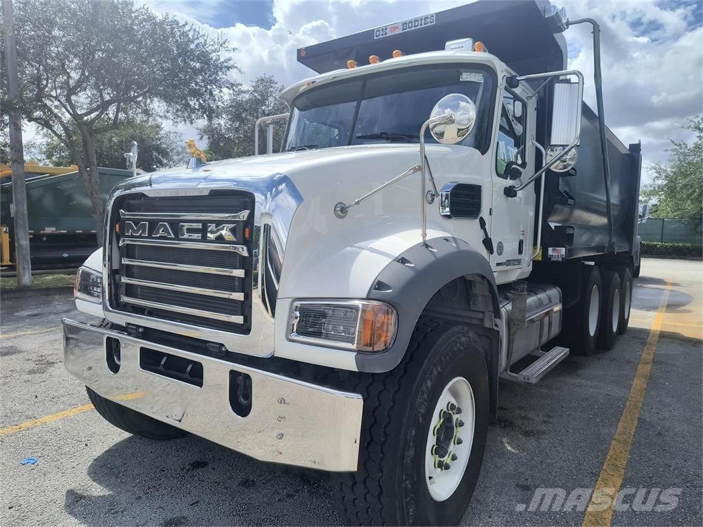 Mack GR64FR Kiper tovornjaki