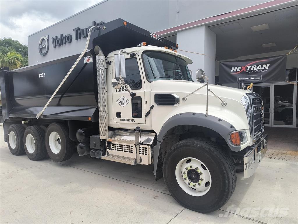 Mack GR64FR Kiper tovornjaki