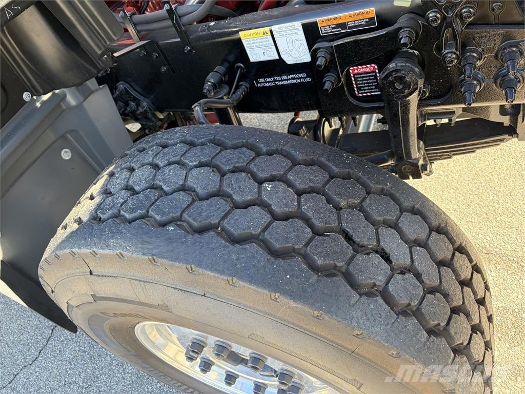 Mack GR64FR Avtomešalci za beton