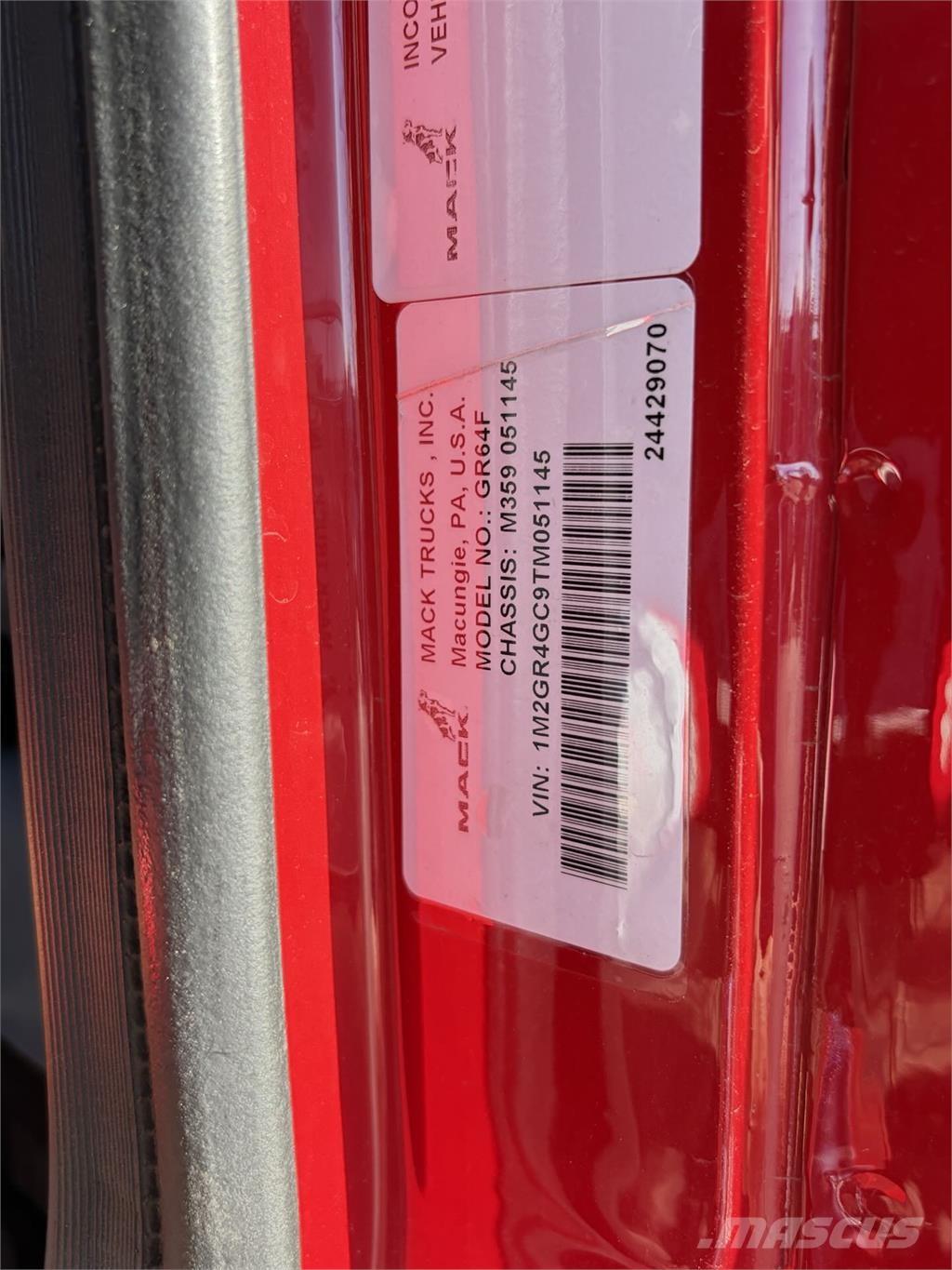 Mack GR64FR Kiper tovornjaki