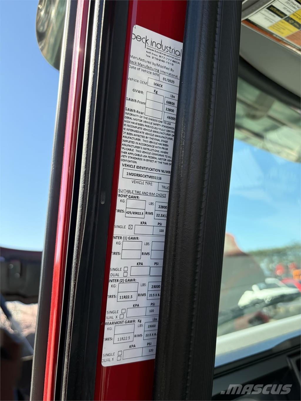 Mack GR64FR Avtomešalci za beton