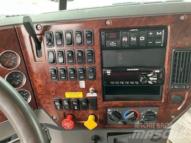 Mack GU800 Tovornjaki-šasije
