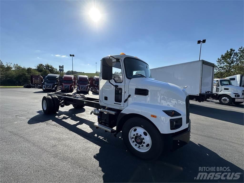 Mack MD6 42R Kiper tovornjaki