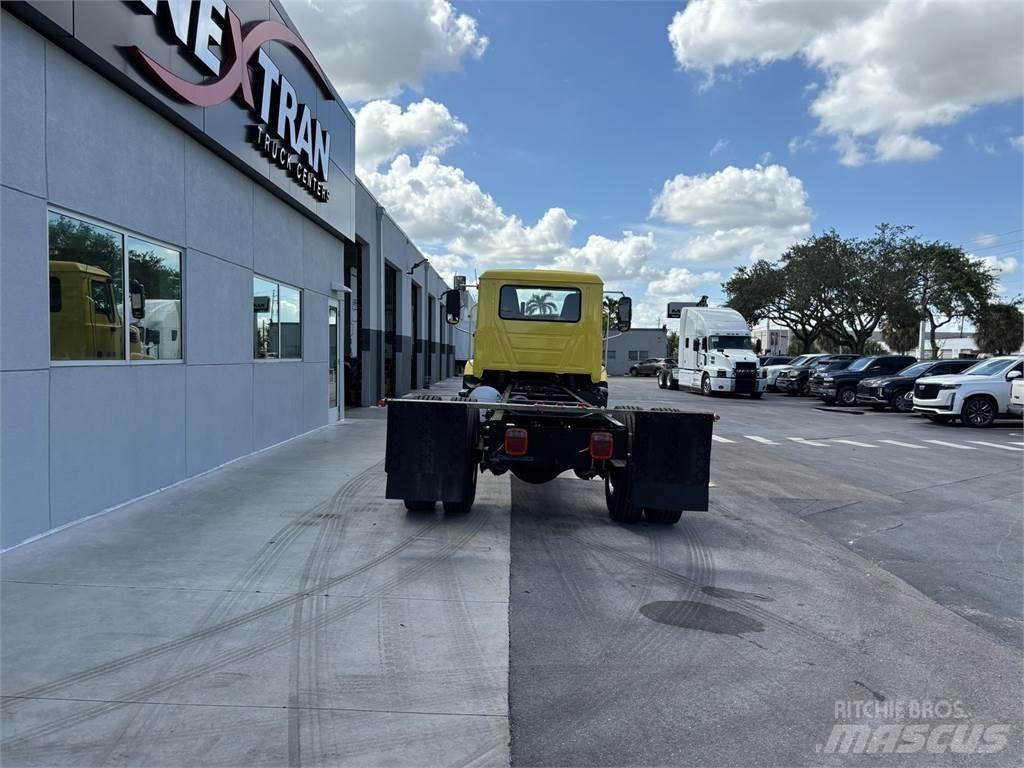 Mack MD7 42R Drugo