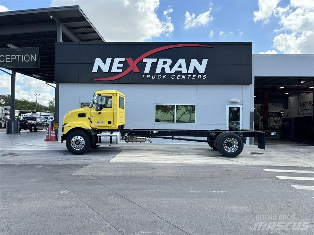 Mack MD7 42R Gozdarstvo - drugo