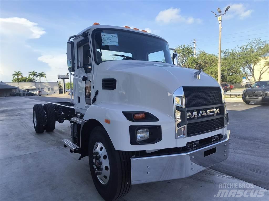 Mack MD7 42R Tovornjaki-šasije