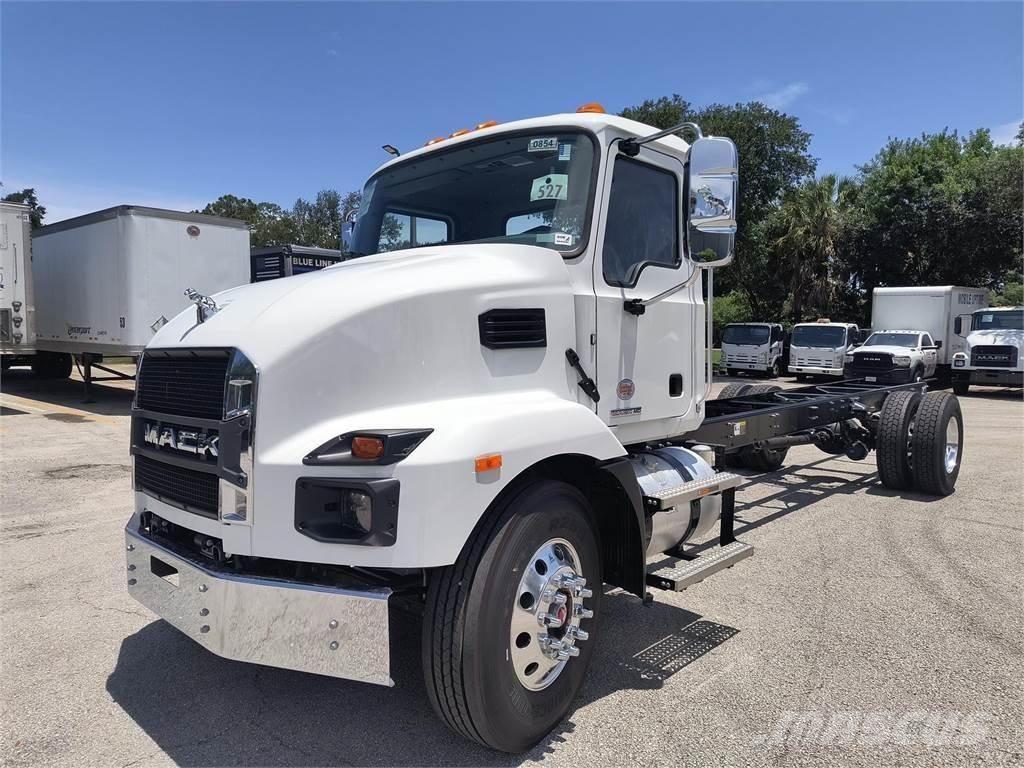 Mack MD7 42R Kiper tovornjaki
