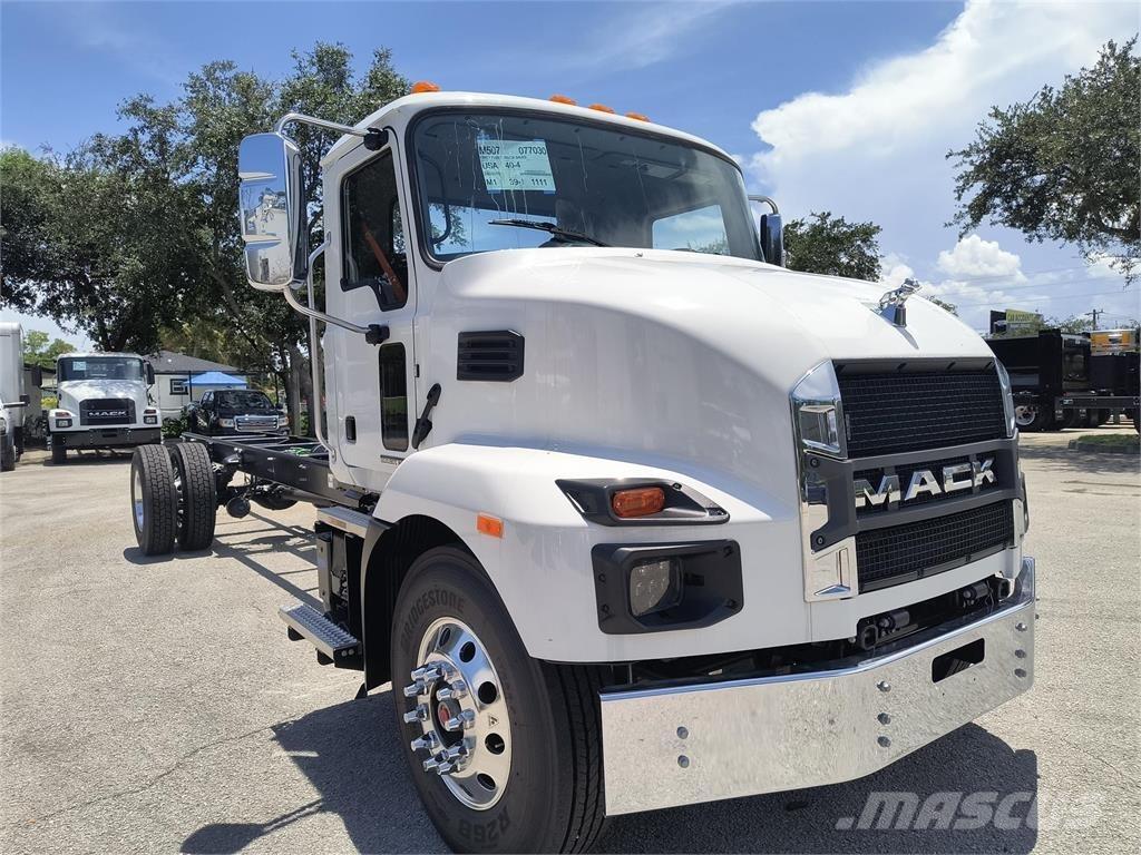 Mack MD7 42R Tovornjaki-šasije