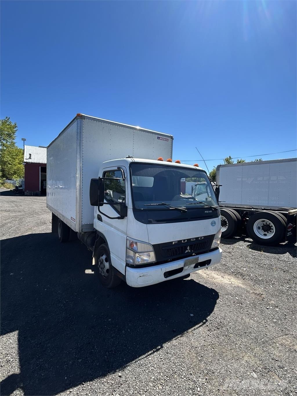 Mitsubishi FUSO FE140 Tovornjaki zabojniki