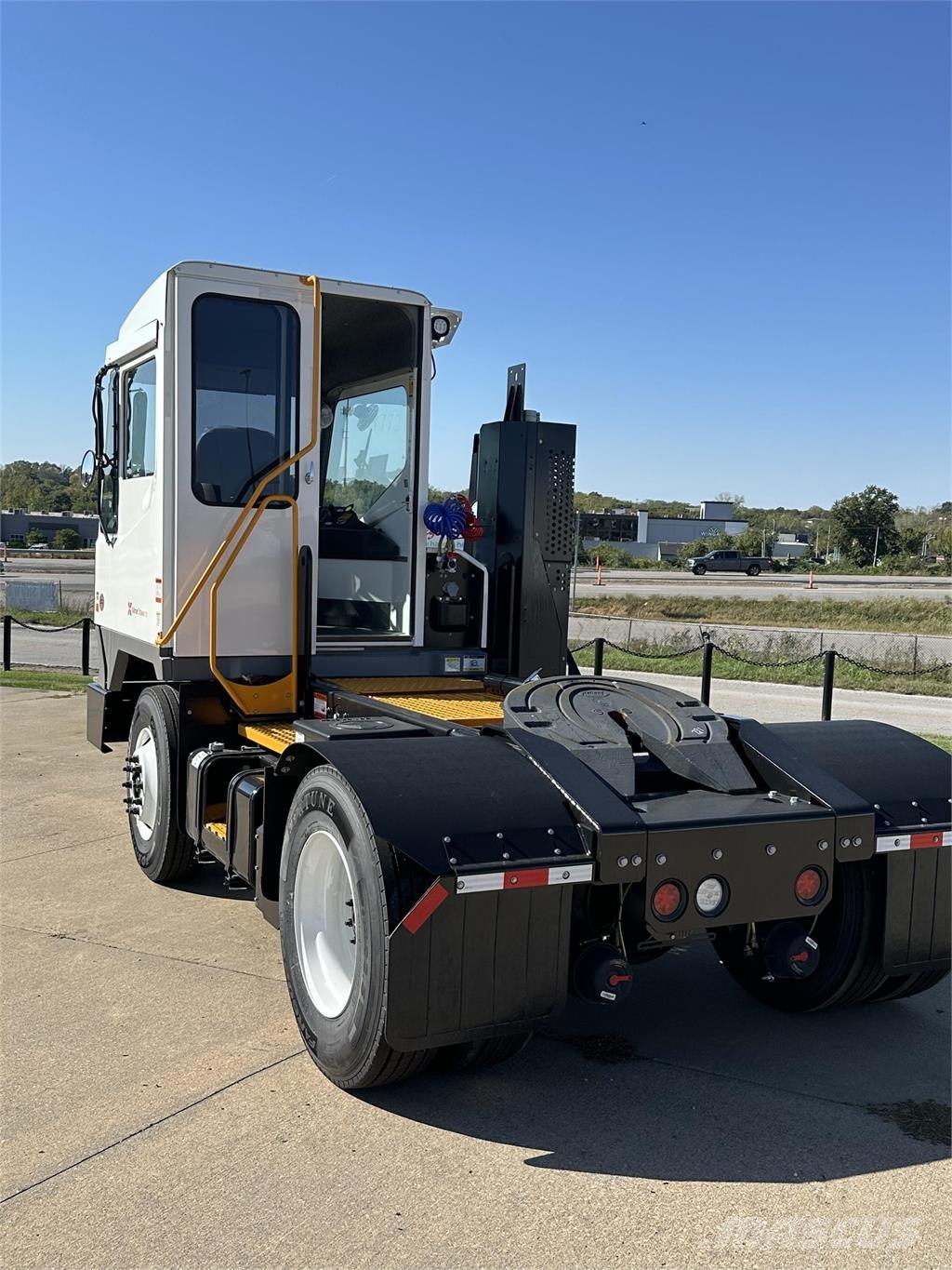 Ottawa 4x2 DOT/ON HWY Drugi tovornjaki