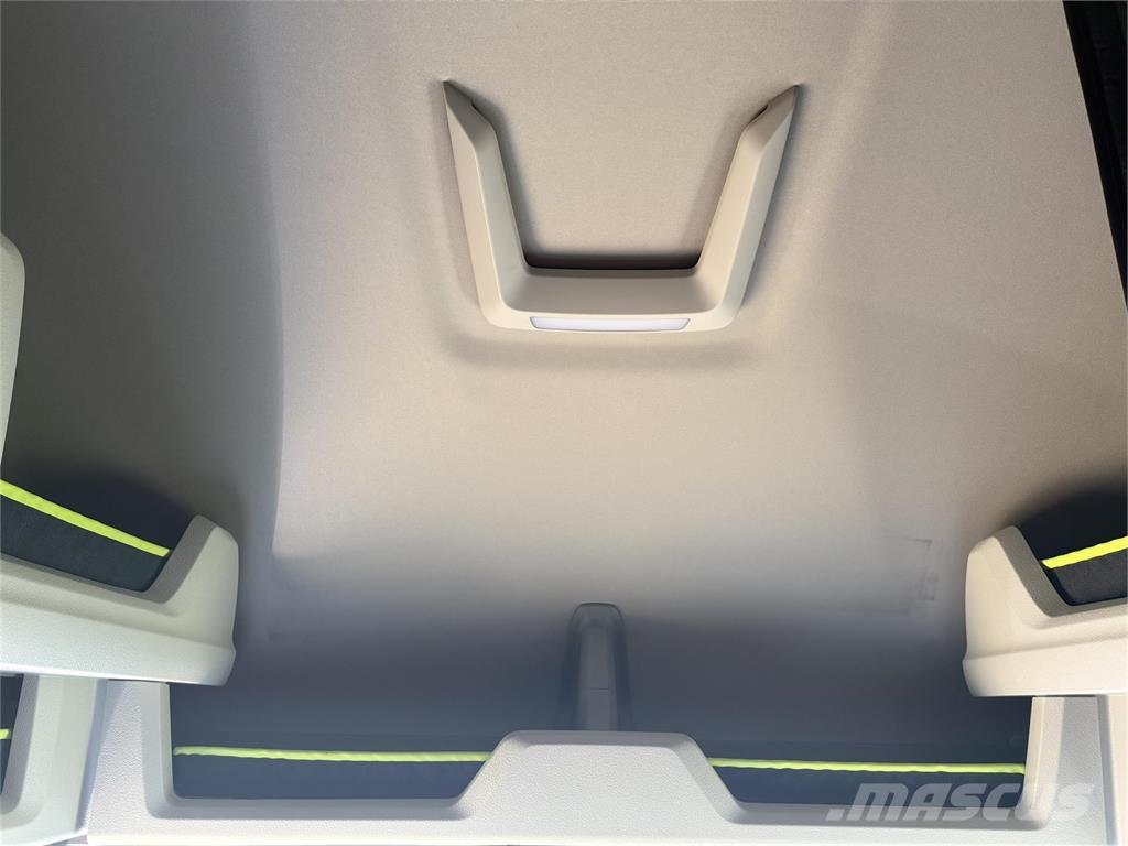 Volvo NEW VNL860 Vlačilci