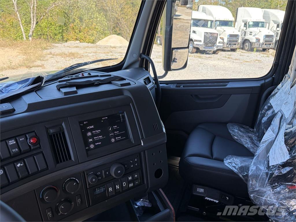 Volvo VAH64600 Kotalni prekucni tovornjaki