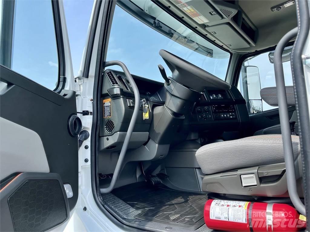 Volvo VHD64F300 Kiper tovornjaki