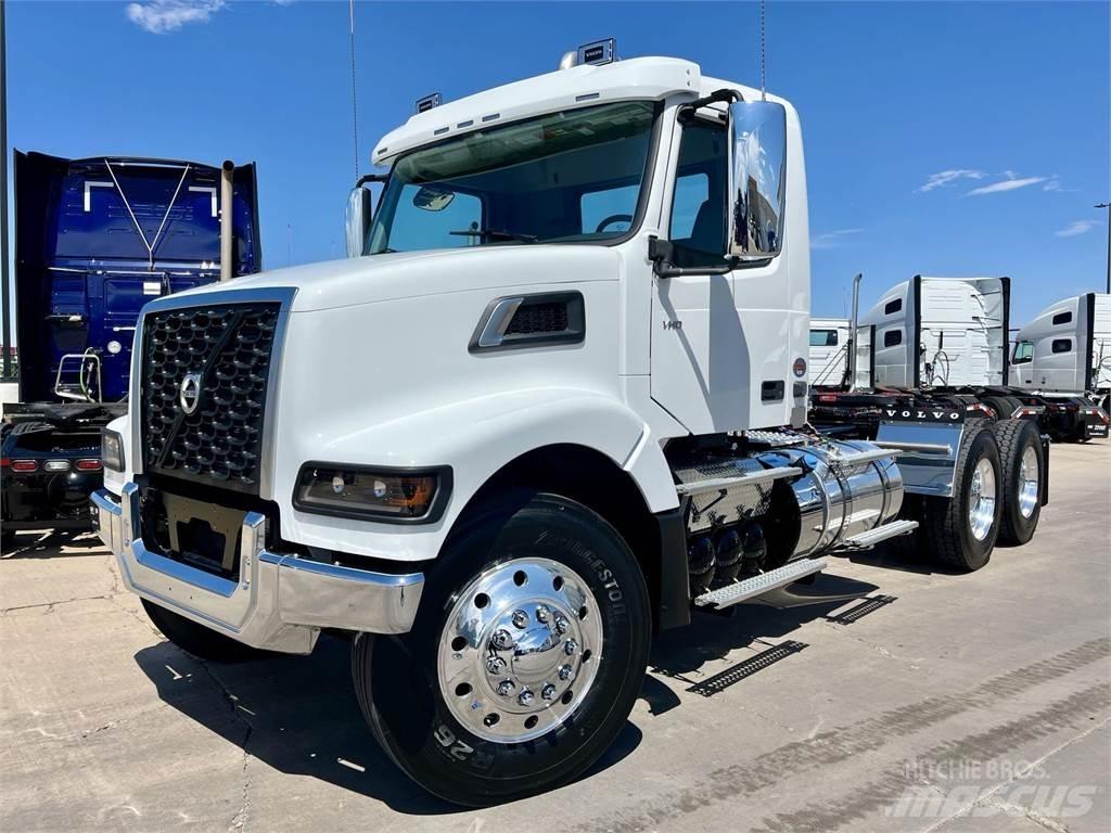 Volvo VHD64FT300 Vlačilci