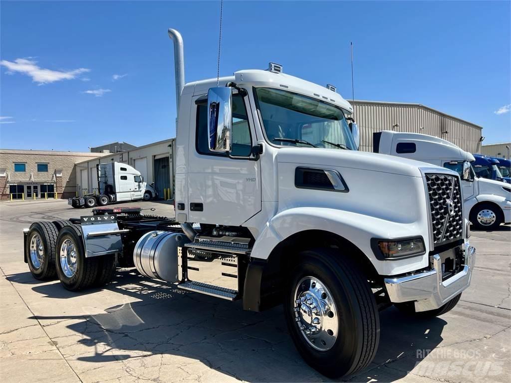 Volvo VHD64FT300 Vlačilci