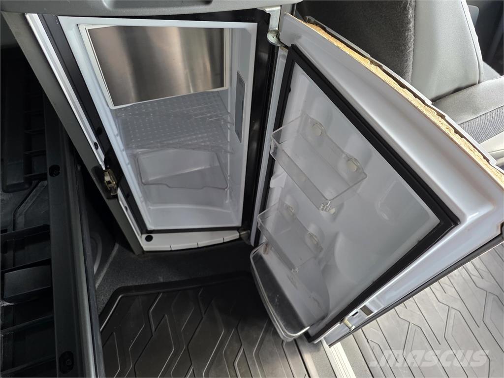 Volvo VNL64T760 Vlačilci