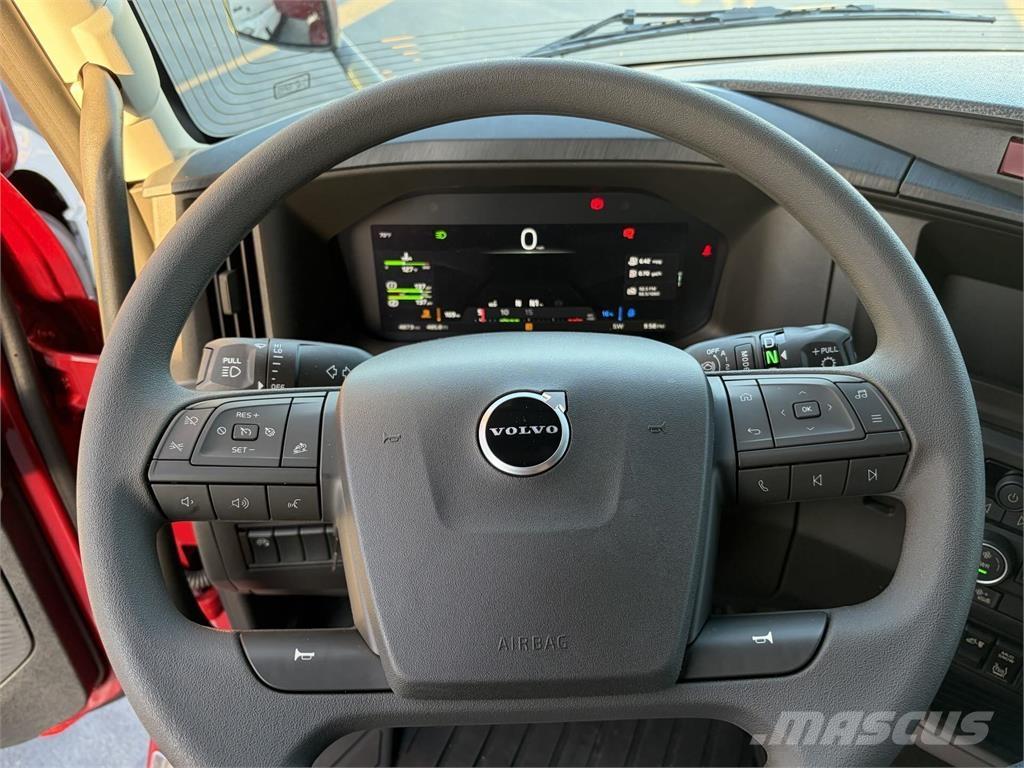 Volvo VNL64T840 Vlačilci