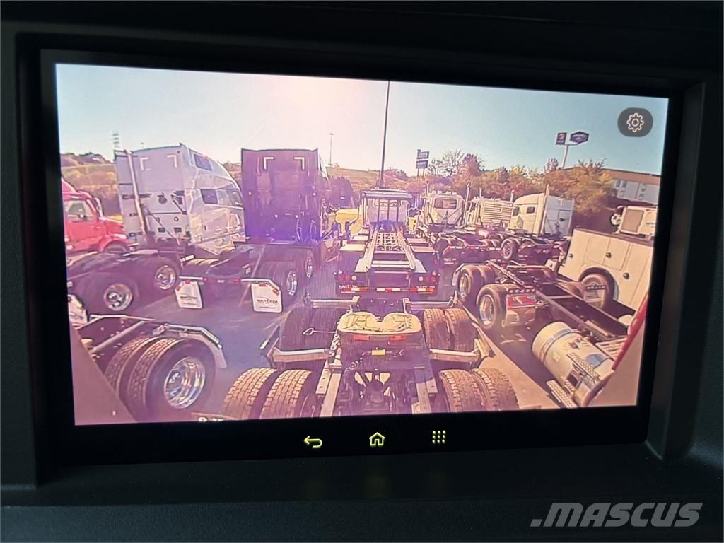 Volvo VNL64T860 Vlačilci