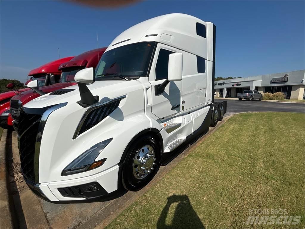 Volvo VNL64T860 Vlačilci