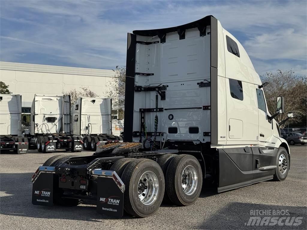 Volvo VNL64T860 Vlačilci