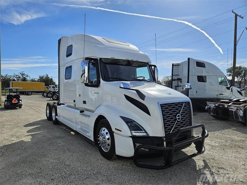 Volvo VNL64T860 Vlačilci