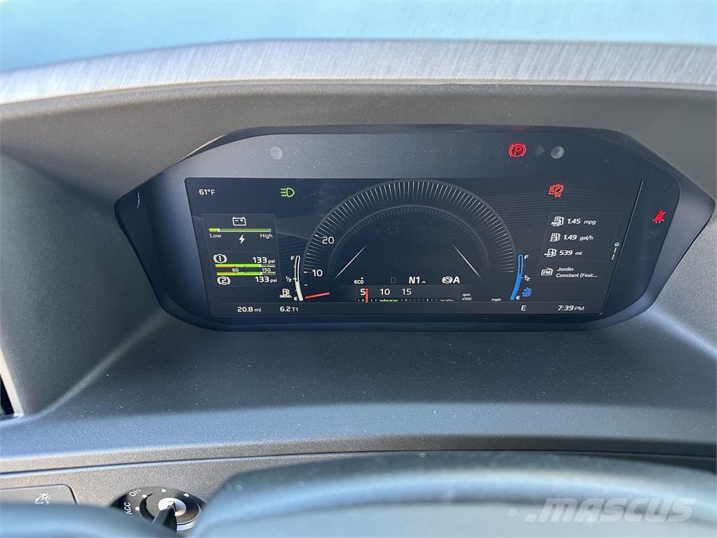 Volvo VNL64T860 Vlačilci