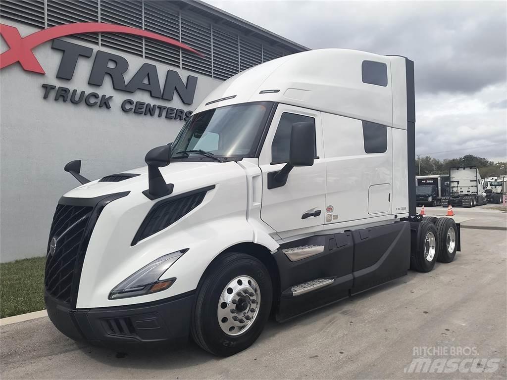 Volvo VNL64T860 Vlačilci