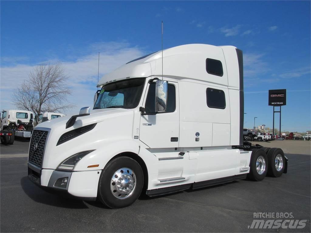 Volvo VNL64T860 Vlačilci