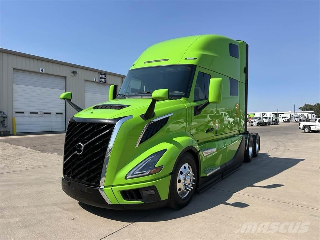 Volvo VNL64T860 Vlačilci