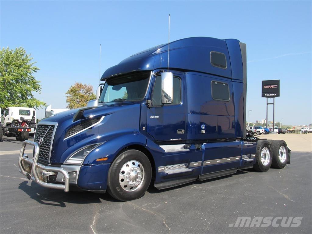 Volvo VNL64T860 Vlačilci
